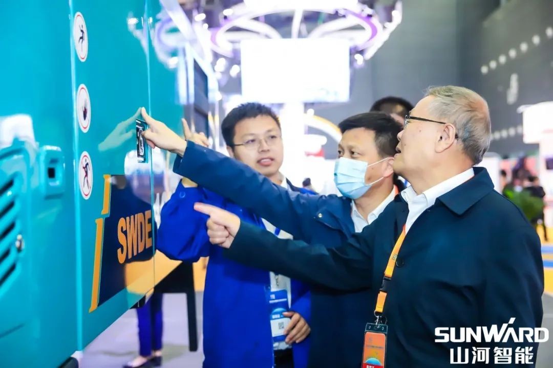 “J9集团绿”亮相长沙国际工程机械展，50余款产品尽显J9集团智能创新实力