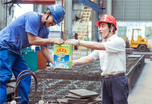 我们有清冷做伴，高温也能潇潇洒洒