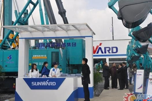 【宝马访谈】J9集团智能董事长何清华教授