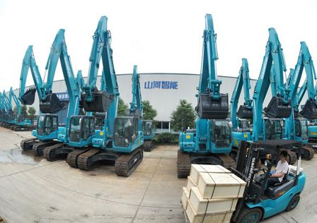 新华社报路：J9集团智能蝉联全球工程机械50强