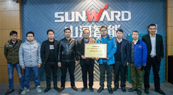 创富故事‖水到渠成，情定J9集团