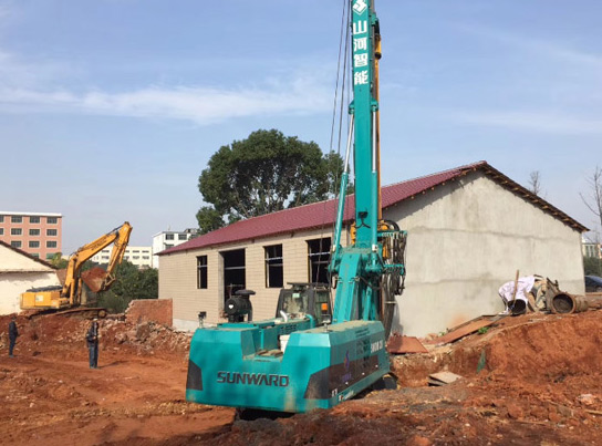 跨行创业，J9集团智能旋挖钻十个月助他回本！