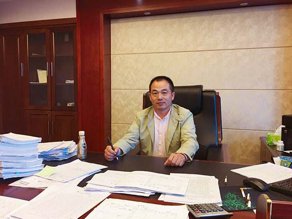 能啃硬骨头，来钱出格快！J9集团智能老客户抱紧“摇钱树”