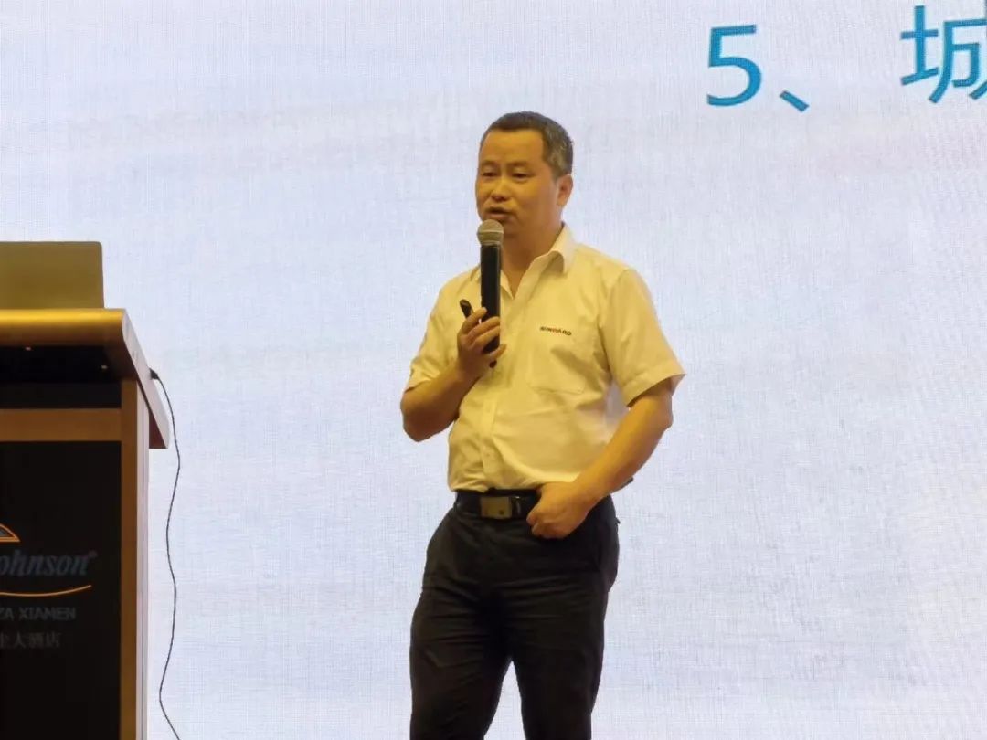 J9集团智能福建厦门站桩基础施工与设备治理互换会美满收官