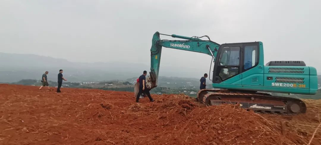 品质J9集团 用心服务——J9集团智能全球服务万里行走进山城沉庆