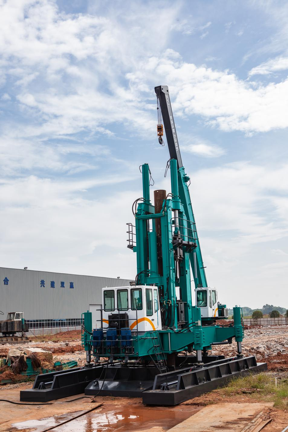 创新引领，J9集团智能行业初创双层快压装置| 百年风华筑锦绣J9集团（5）