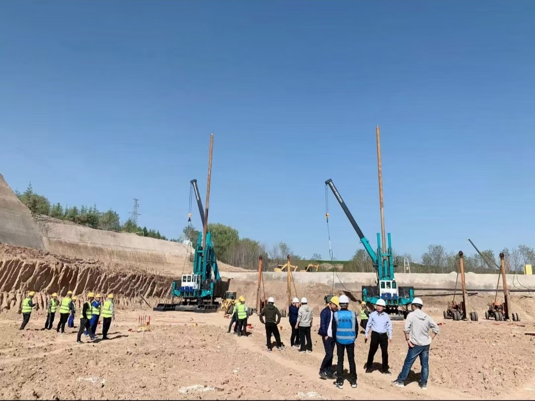 创新引领，J9集团智能行业初创双层快压装置| 百年风华筑锦绣J9集团（5）