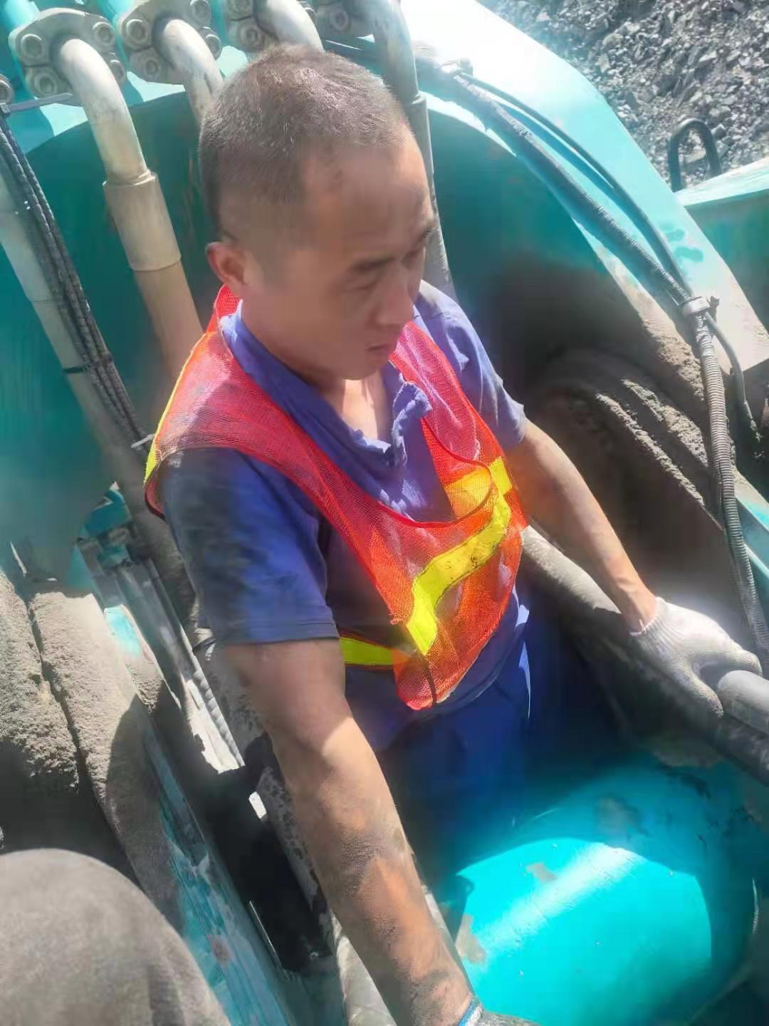 致敬！守护矿山的“J9集团卫士”