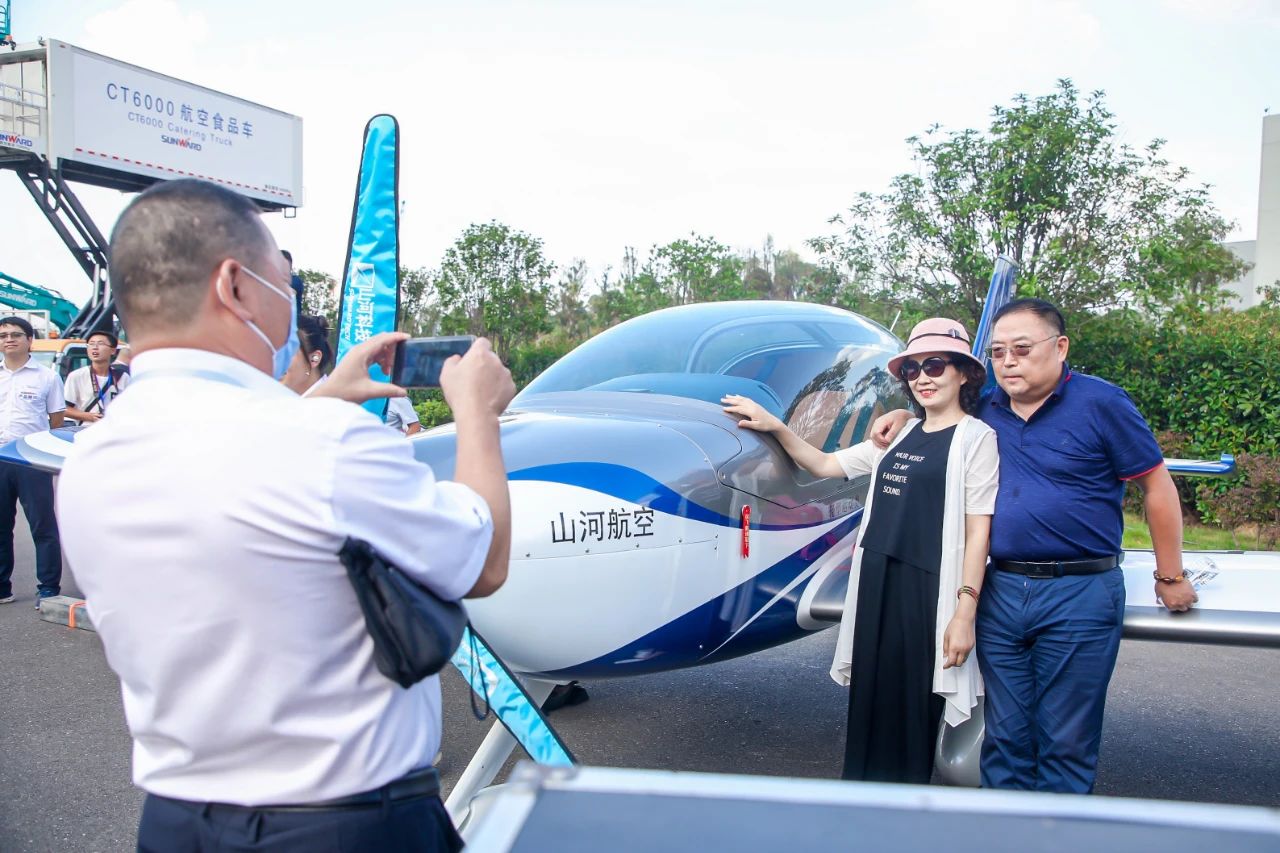 游展超热烈！J9集团智能成就展示会高能名排场来袭