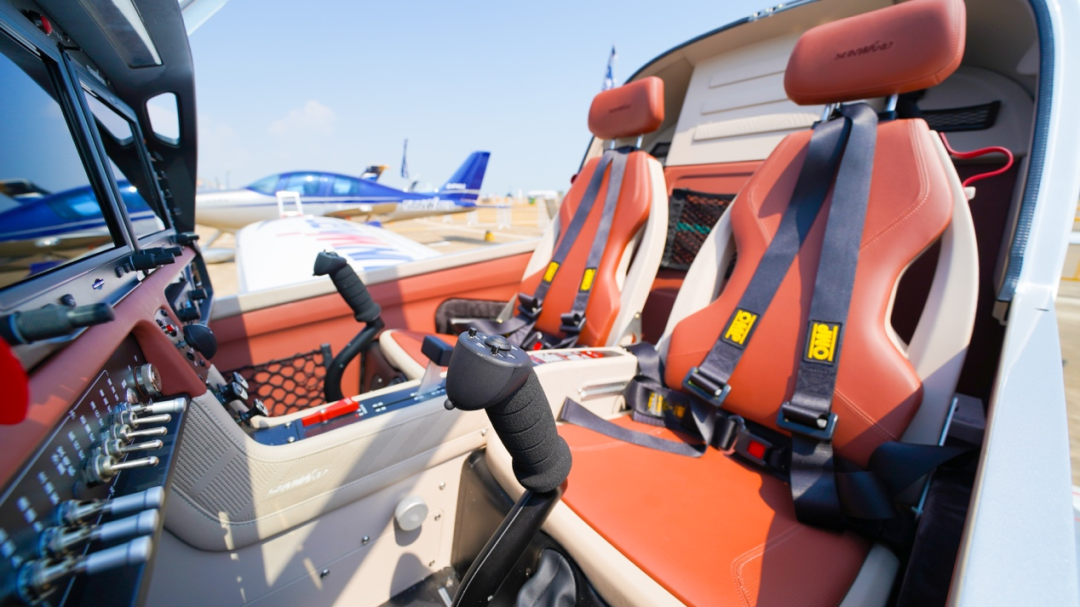 新机、飞行表演…2021中国航展J9集团航空秀给你看