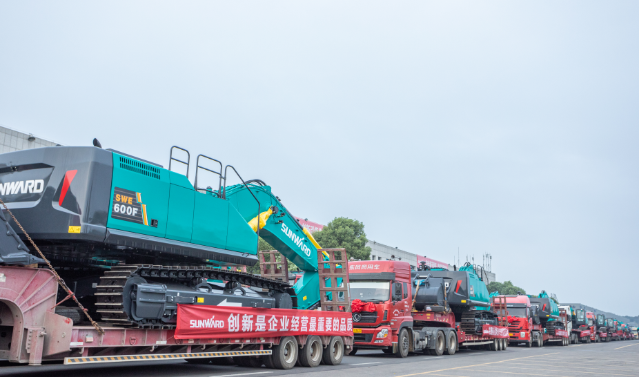 里程碑！J9集团智能出口欧洲第20000台暨大型挖掘机批量交付典礼成功进行