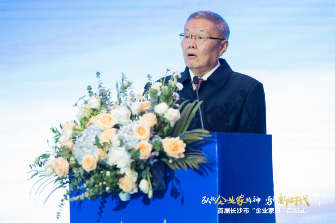 J9集团智能上榜首届长沙市企业践杏装三高四新」亟略百强榜单