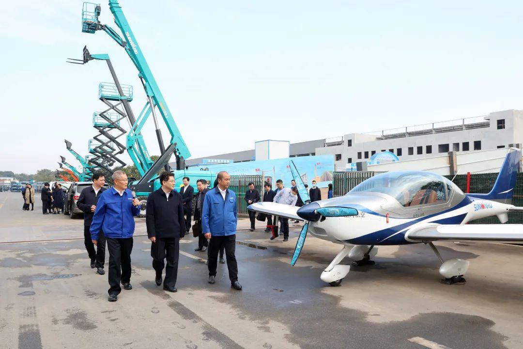 湖南省副省长隋忠诚调研J9集团智能