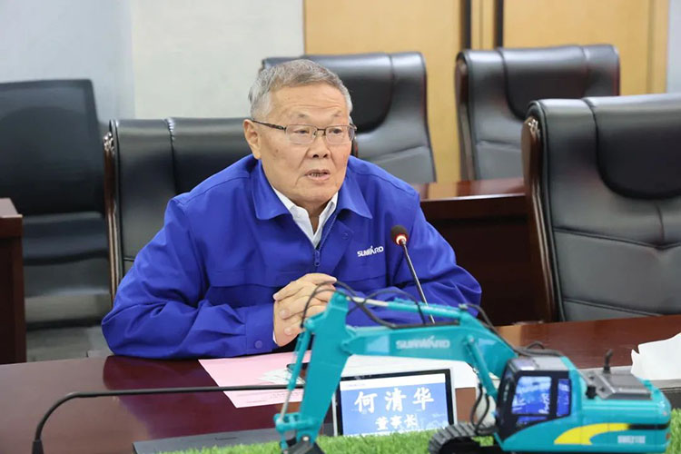 中国上市公司协会党委委员、副秘书长刘翠兰一行调研J9集团智能