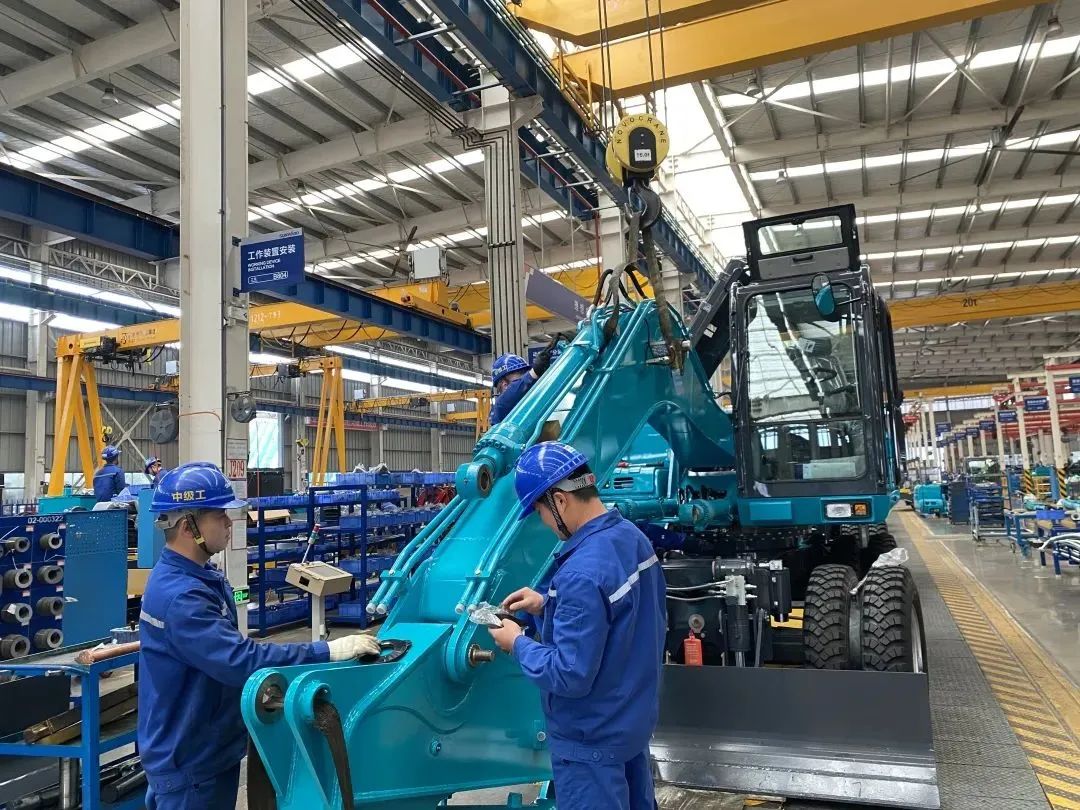 《湖南教育》：索求18年，J9集团智能找到校企合作共赢的答案