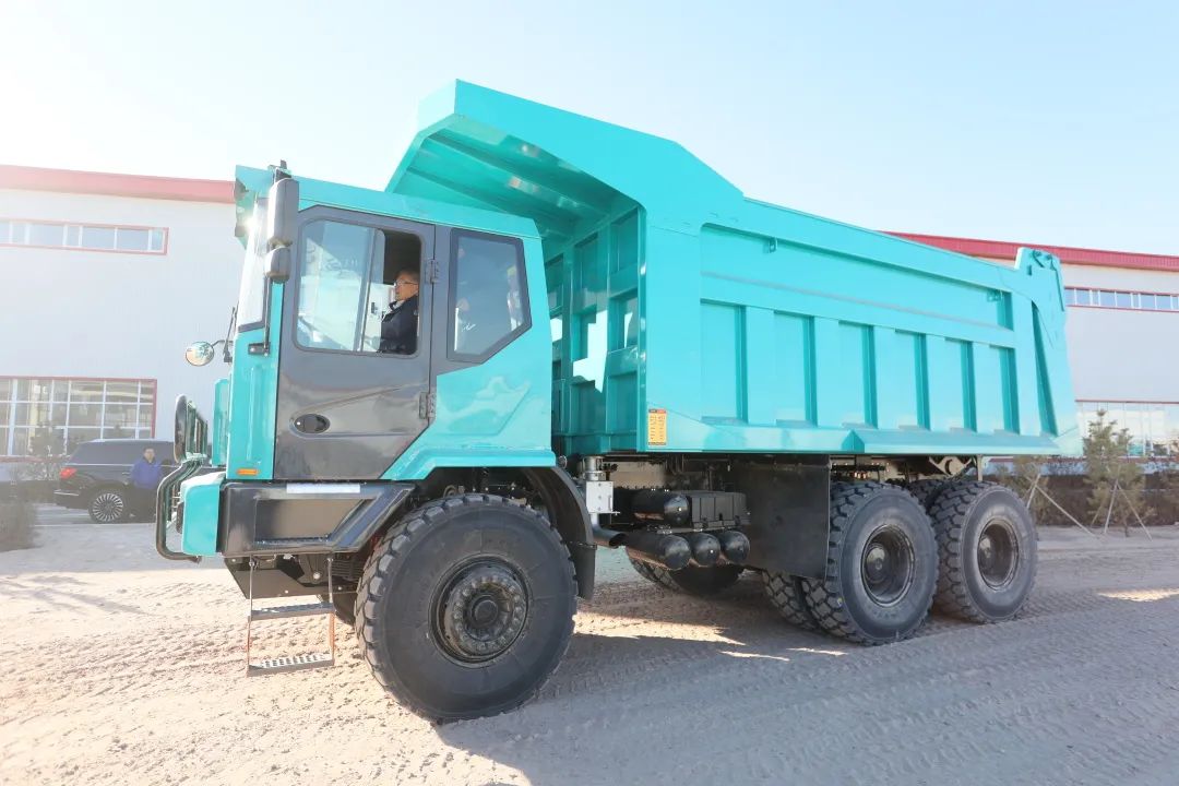 持续助力“双碳”指标！J9集团智能（鄂尔多斯）绿色智慧矿山钻研院正式成立