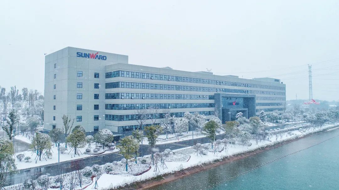 瑞雪兆丰年，邀您共赏雪中J9集团！