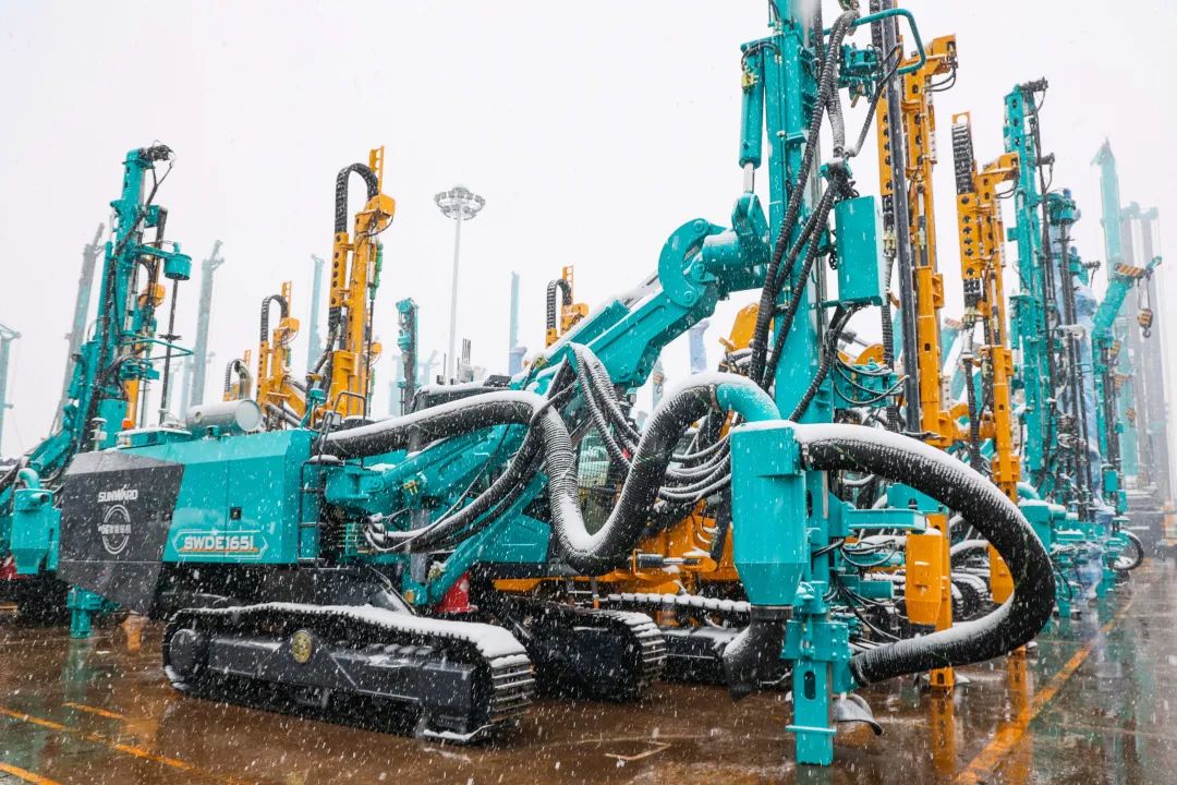 瑞雪兆丰年，邀您共赏雪中J9集团！