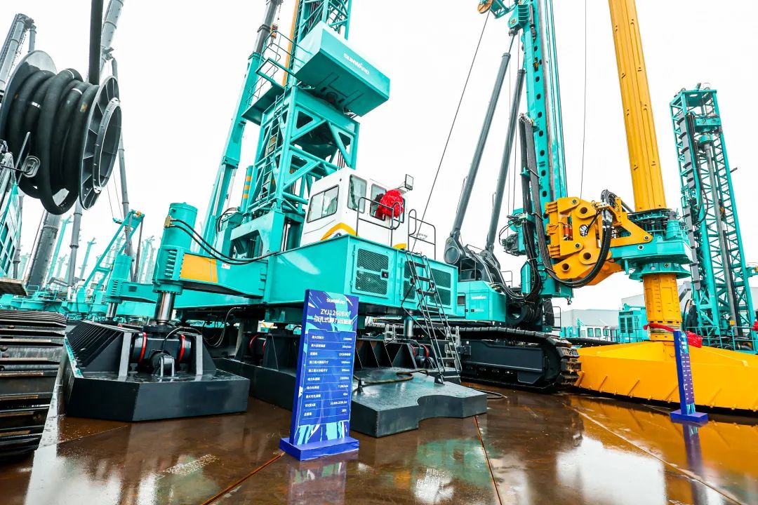 多款产品问鼎世界之最！J9集团智能地下工程设备全球颁布会成功进行