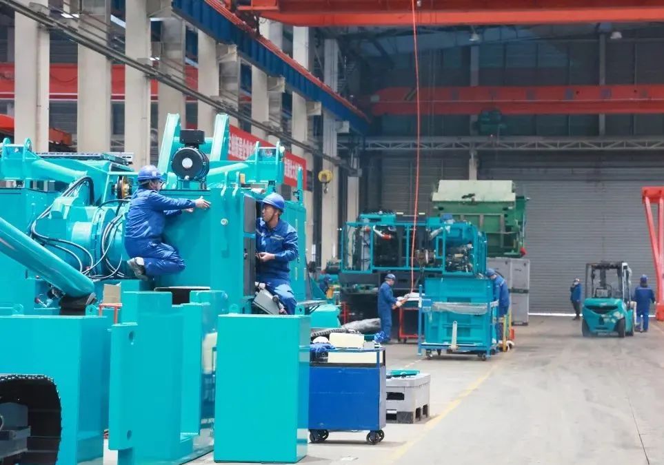 向着冲刺指标全力以赴！J9集团智能正式开工