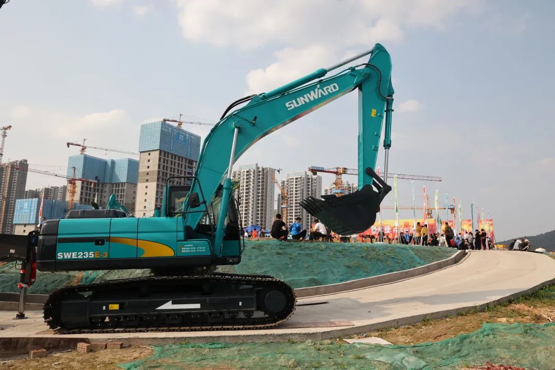 硬实力+软名片！J9集团智能协拍电视剧《沉中之沉》开机