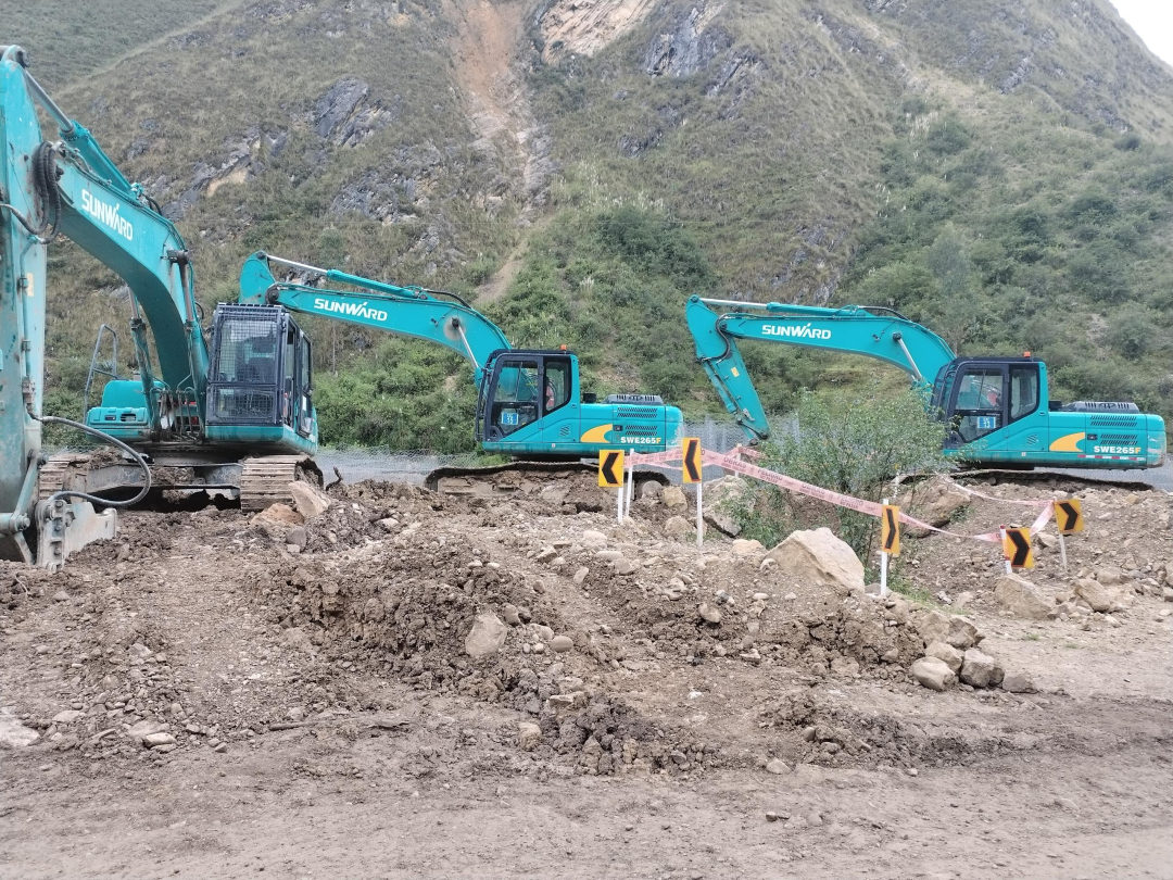 挑战世界第二高山脉！J9集团智能设备助力秘鲁安第斯国度公路项目建设