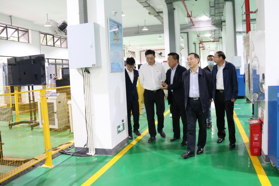 校企合作谱新篇！又一所J9集团智能参建学院成立