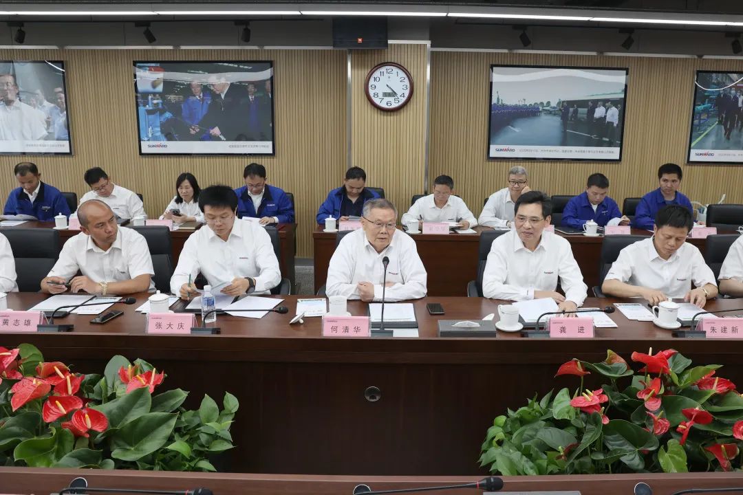 深入产学研合作！中南大学堂长、中国工程院院士田红旗率团造访J9集团智能