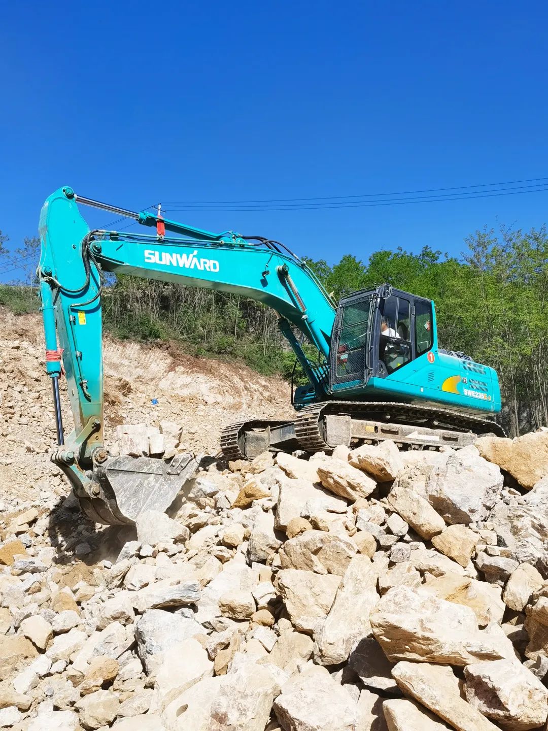 三员J9集团挖机“悍将”收服“铁粉”一枚，凭什么？