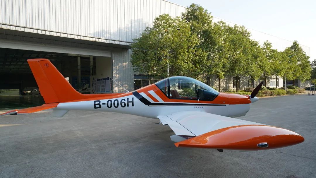 图集 | 阿若拉穿“鲨”衣，还有更多套装为天空添彩！