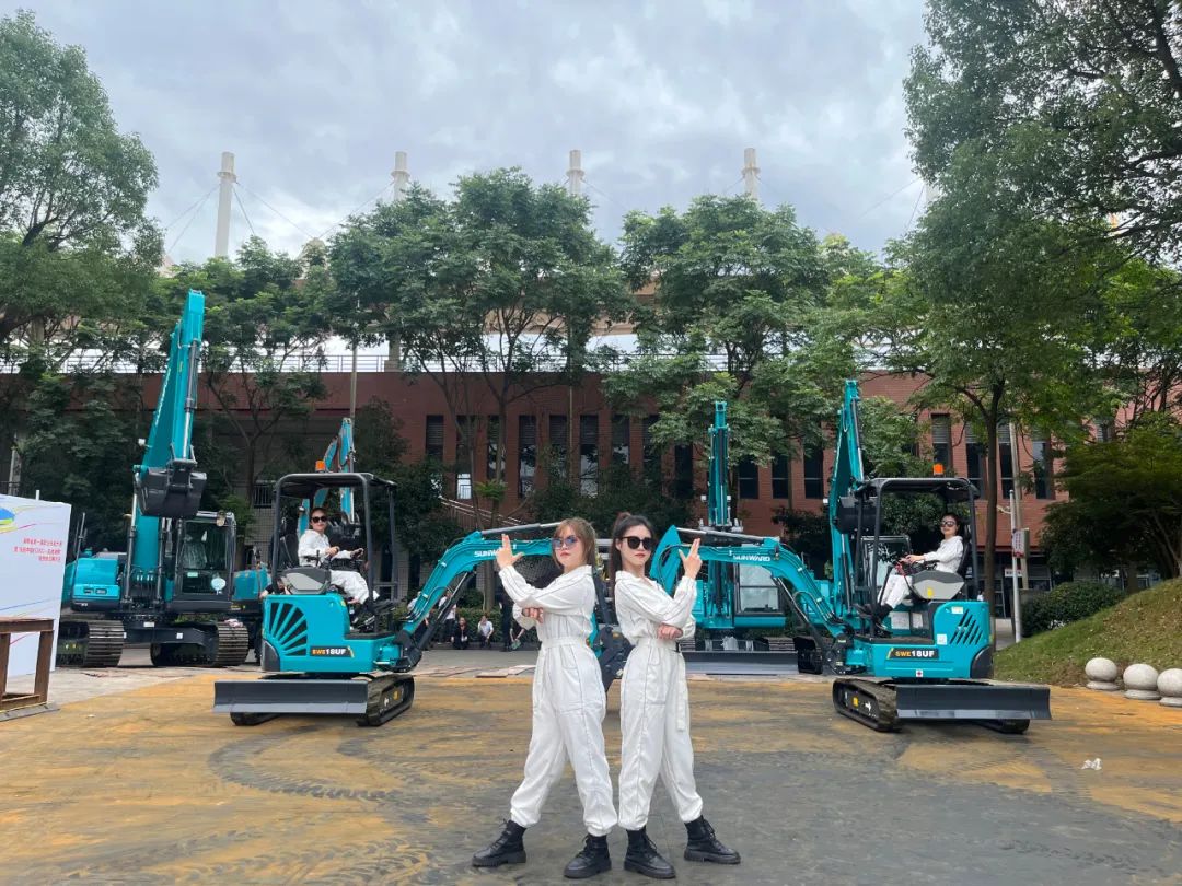 “太绝了！”J9集团智能代表长沙杰出亮相湖南省第一届职业技术大赛绝技绝活展演