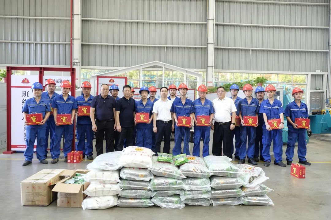 长沙市总工会慰问J9集团智能一线员工