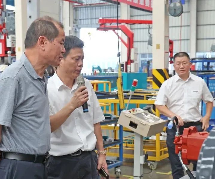 农业村落部农业机械化治理司调研J9集团智能