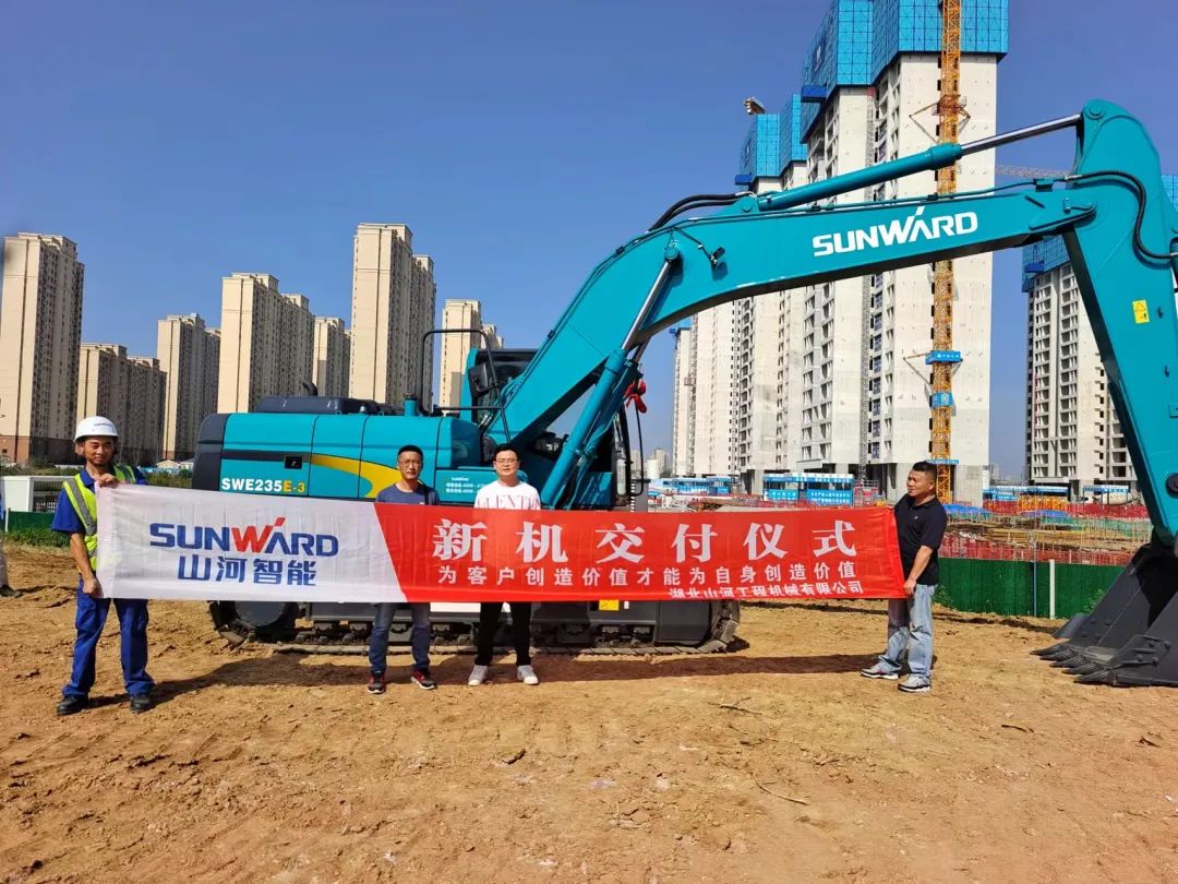 全款拿下！J9集团智能挖掘机奔赴工地一线