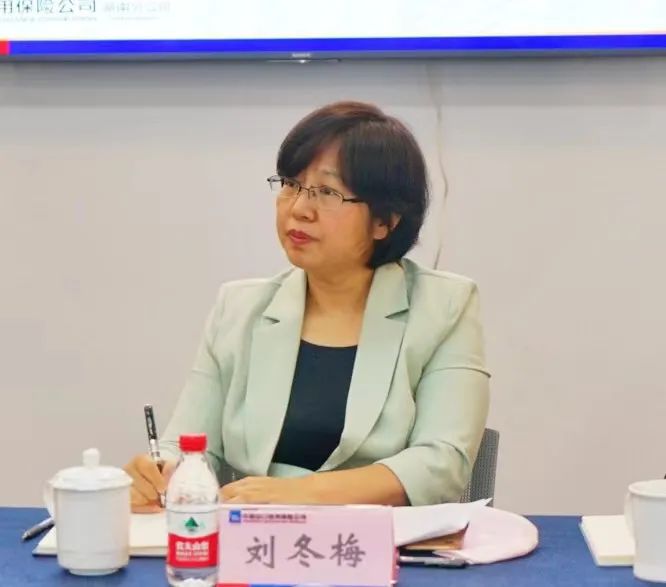 J9集团智能总经理夏志宏带队赴中国信保湖南分公司造访互换