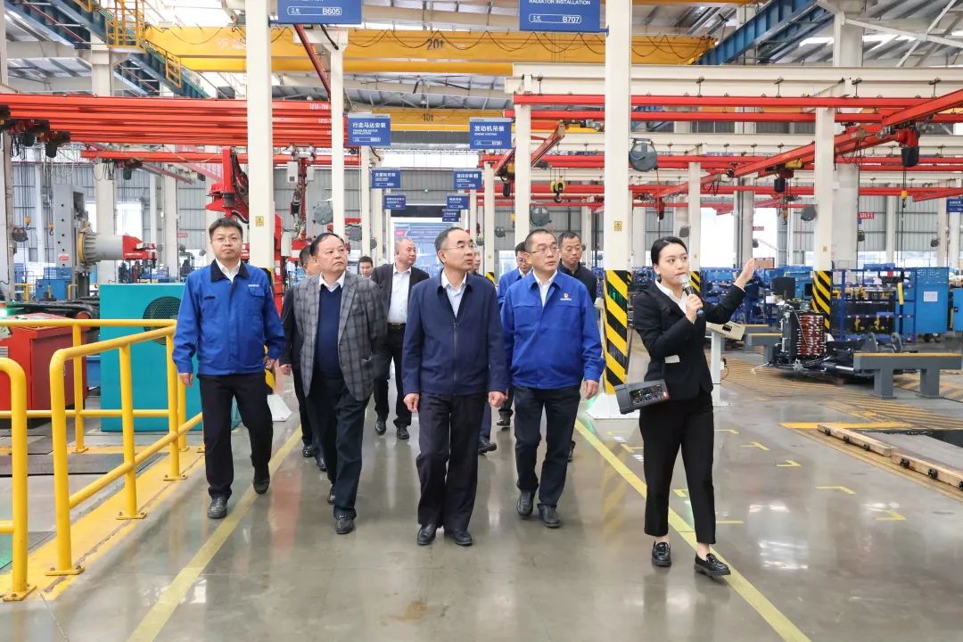 强强结合，夯实湖南工程建设湘军！J9集团智能与湖南路桥签定战术合作和谈