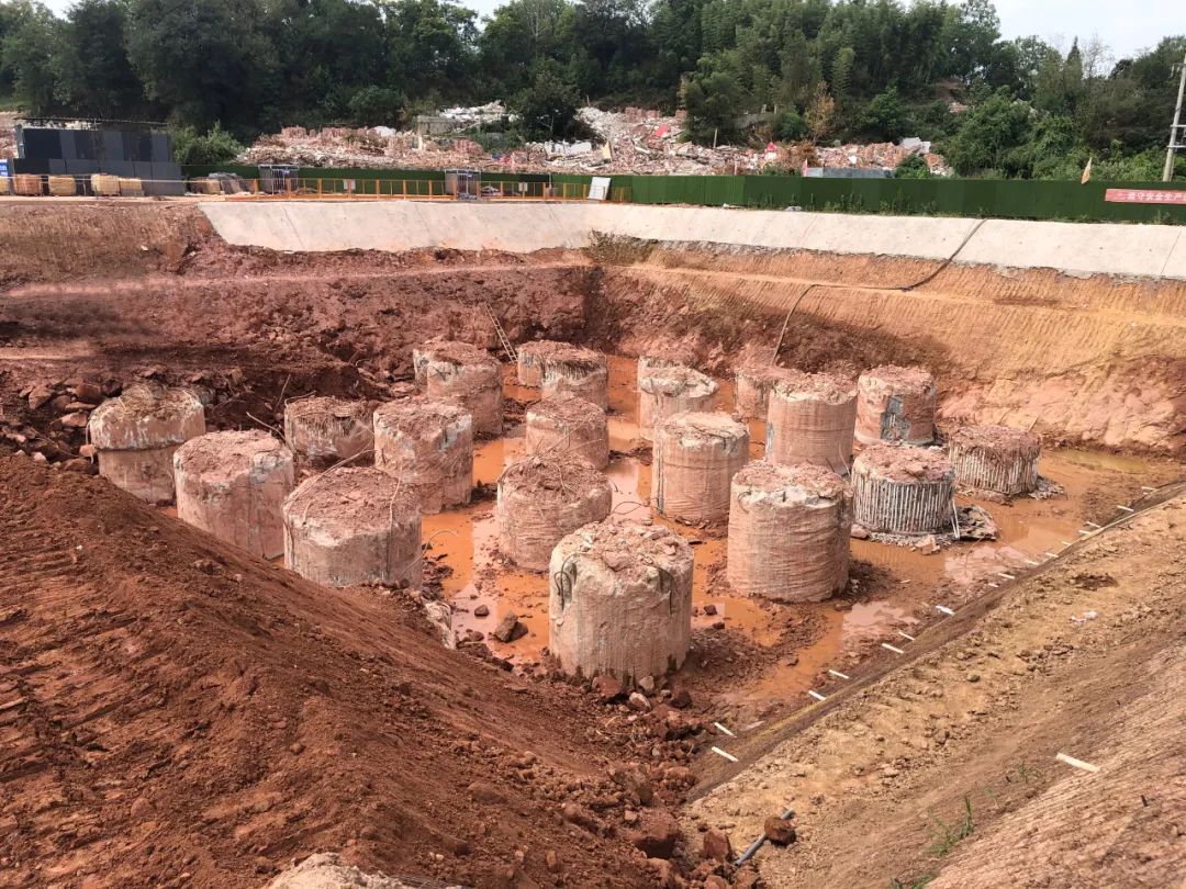 超等“桩”备实力亮剑！J9集团智能携手武汉告成建设攻克燕矶长江大桥复杂地层施工难题