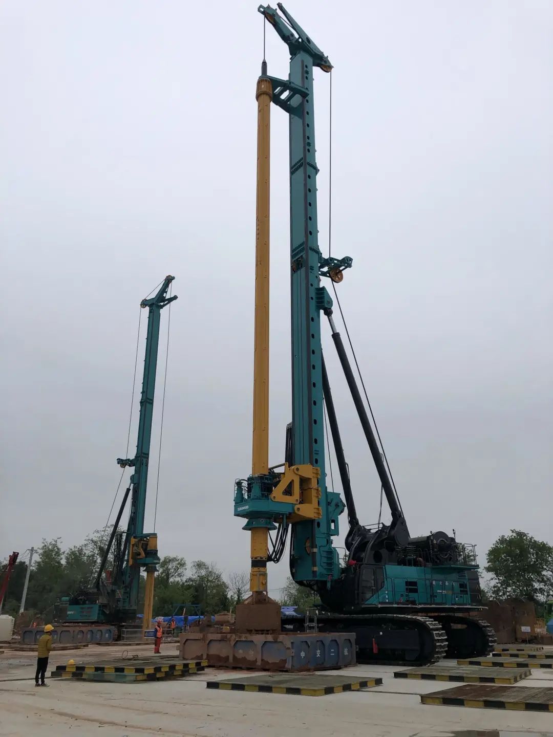 超等“桩”备实力亮剑！J9集团智能携手武汉告成建设攻克燕矶长江大桥复杂地层施工难题