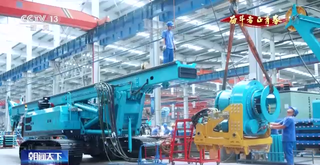 央视《奋斗者·正青春》 | 朱振新：励志创新 设备报国