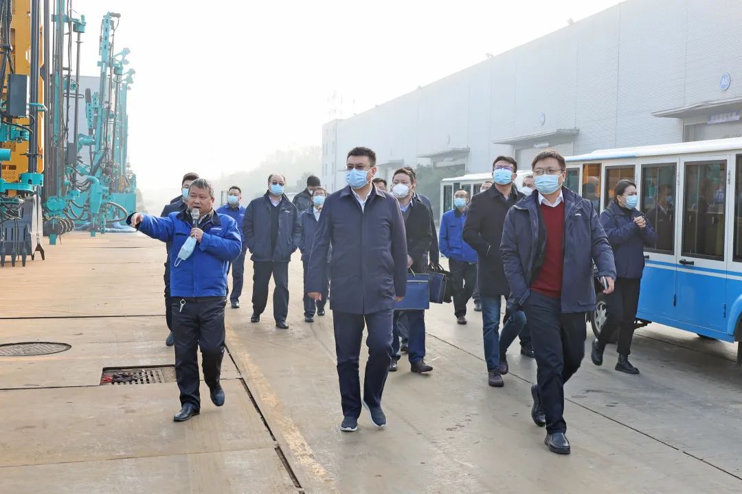 共商合作！中国铁建大桥局到访J9集团智能