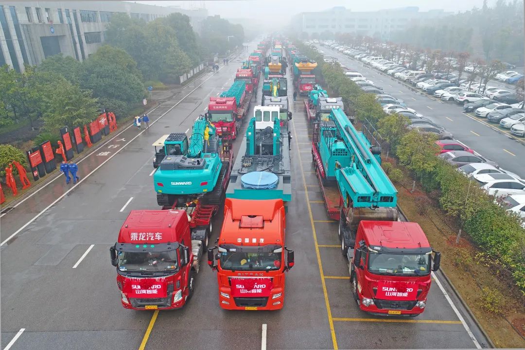 新局新篇，宏兔启航！J9集团智能超200台套设备集中发货