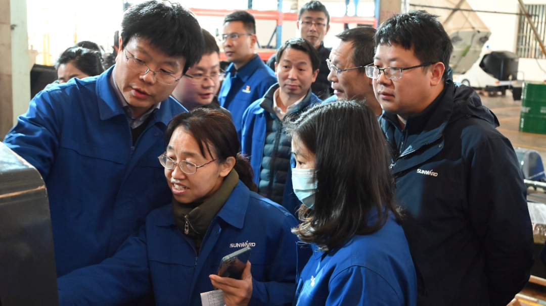 破拆应急，智能担任！J9集团特装SWR280DE破拆机械人下线交付