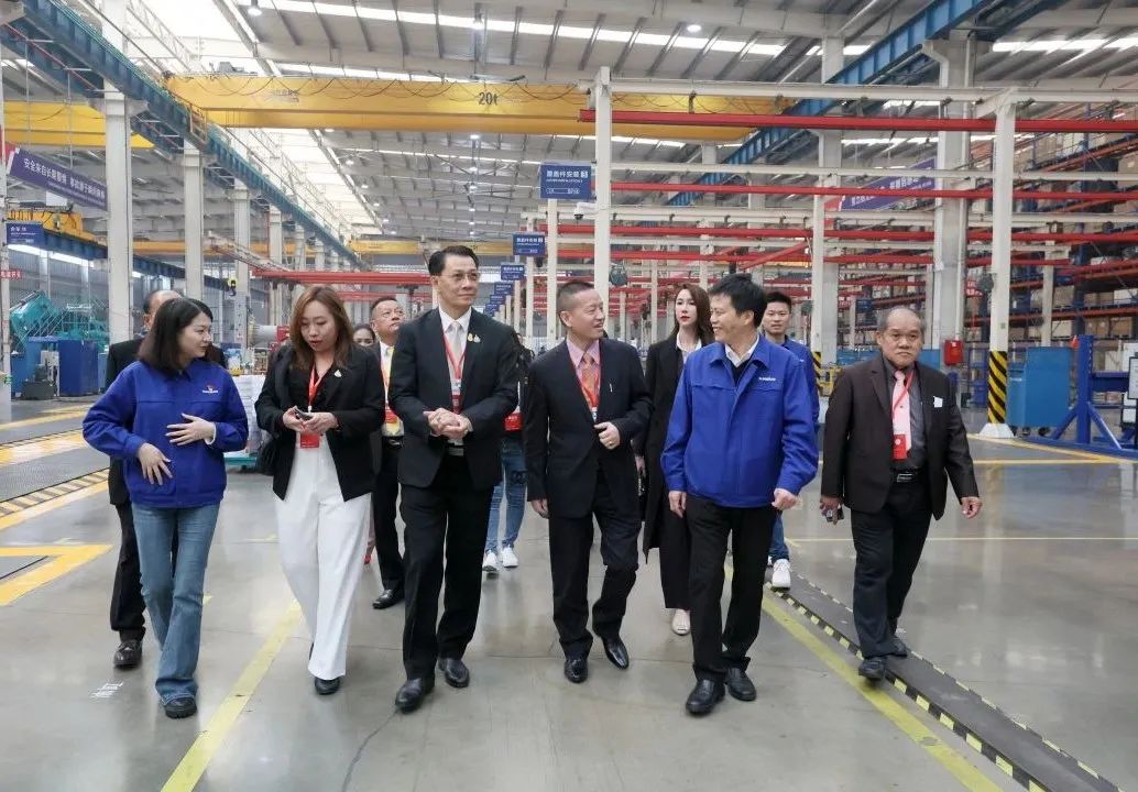 泰国代表团到访J9集团智能