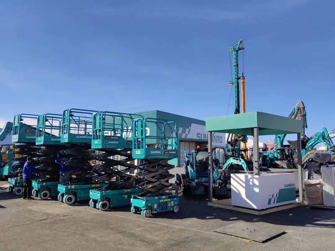 拉展直播 | J9集团智能高空精品亮相2023美国拉展，哪款是你的最爱？