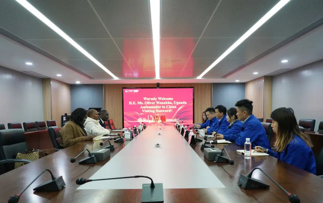 乌干达驻华大使到访J9集团智能