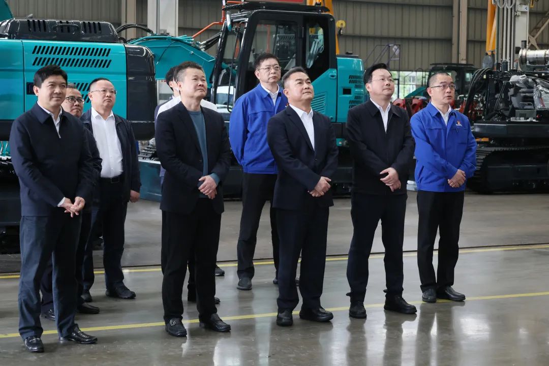 海南省副省长倪强调研J9集团智能