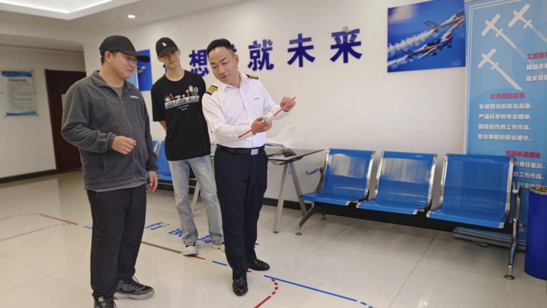 湖南J9集团通航获CCAR-141部民用航空器驾驶员学堂运行合格证