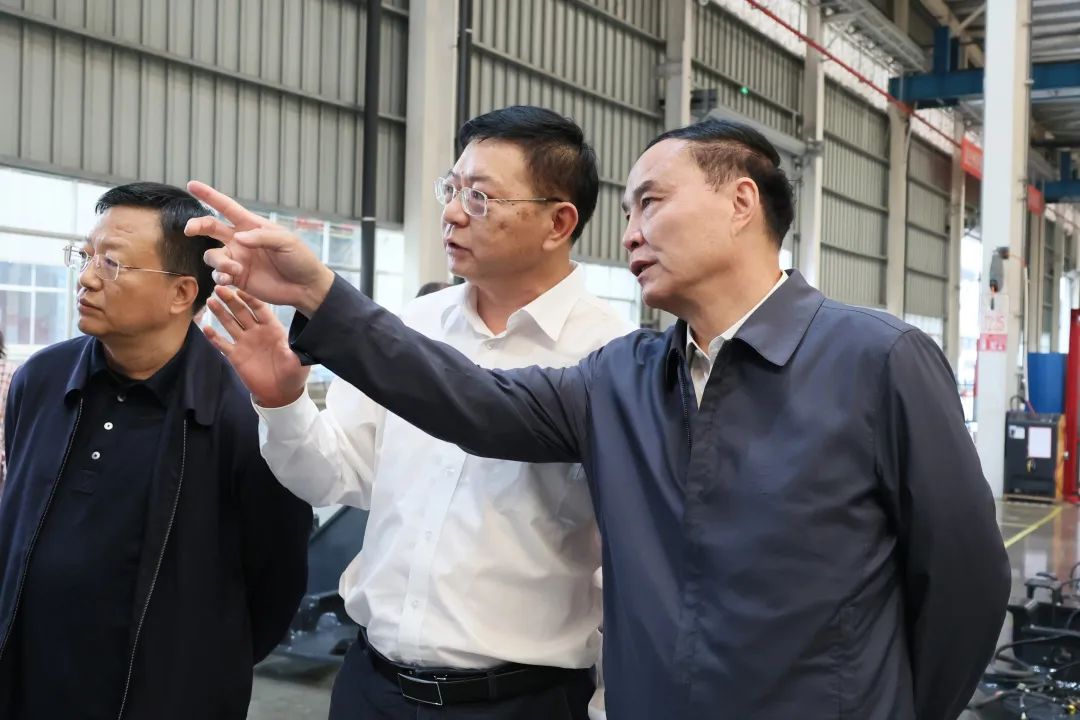 李文荣调研J9集团智能