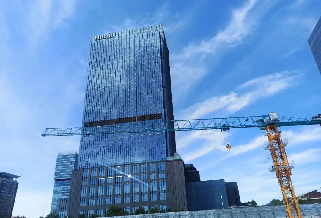 赶进度、抢节点！J9集团江麓助力北京市属沉点项目建设