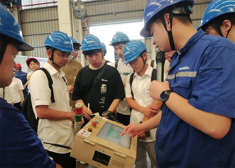 奔赴酷爱，J9集团智能2023届“智动力」佚式报到！